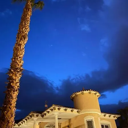 Villaparadise Benferri